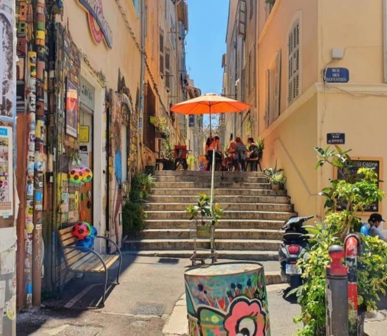 Le Boheme Du Panier Apartment Marseille Bagian luar foto